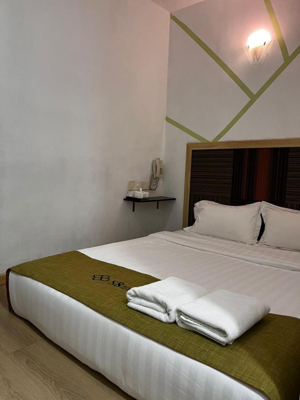 S8 Boutique Hotel Near Klia 1 & Klia 2 เซปัง ภายนอก รูปภาพ