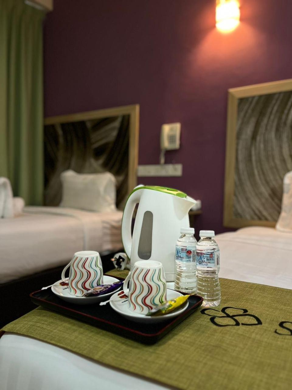 S8 Boutique Hotel Near Klia 1 & Klia 2 เซปัง ภายนอก รูปภาพ