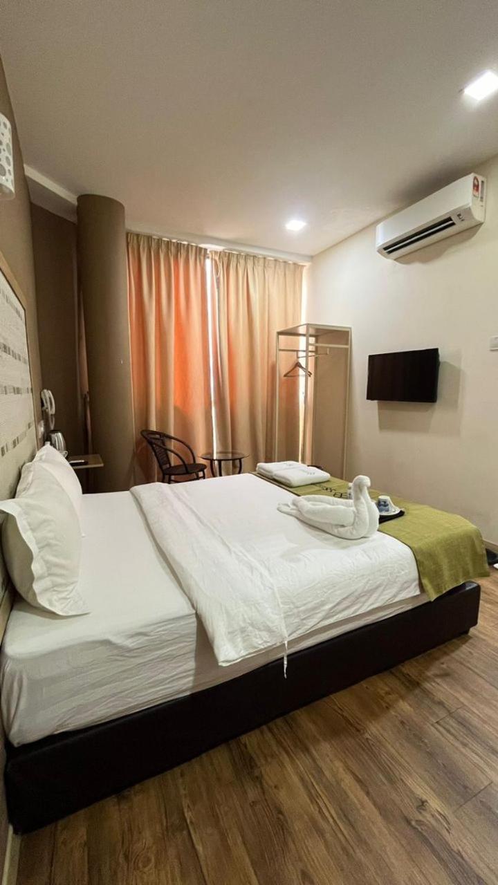 S8 Boutique Hotel Near Klia 1 & Klia 2 เซปัง ภายนอก รูปภาพ